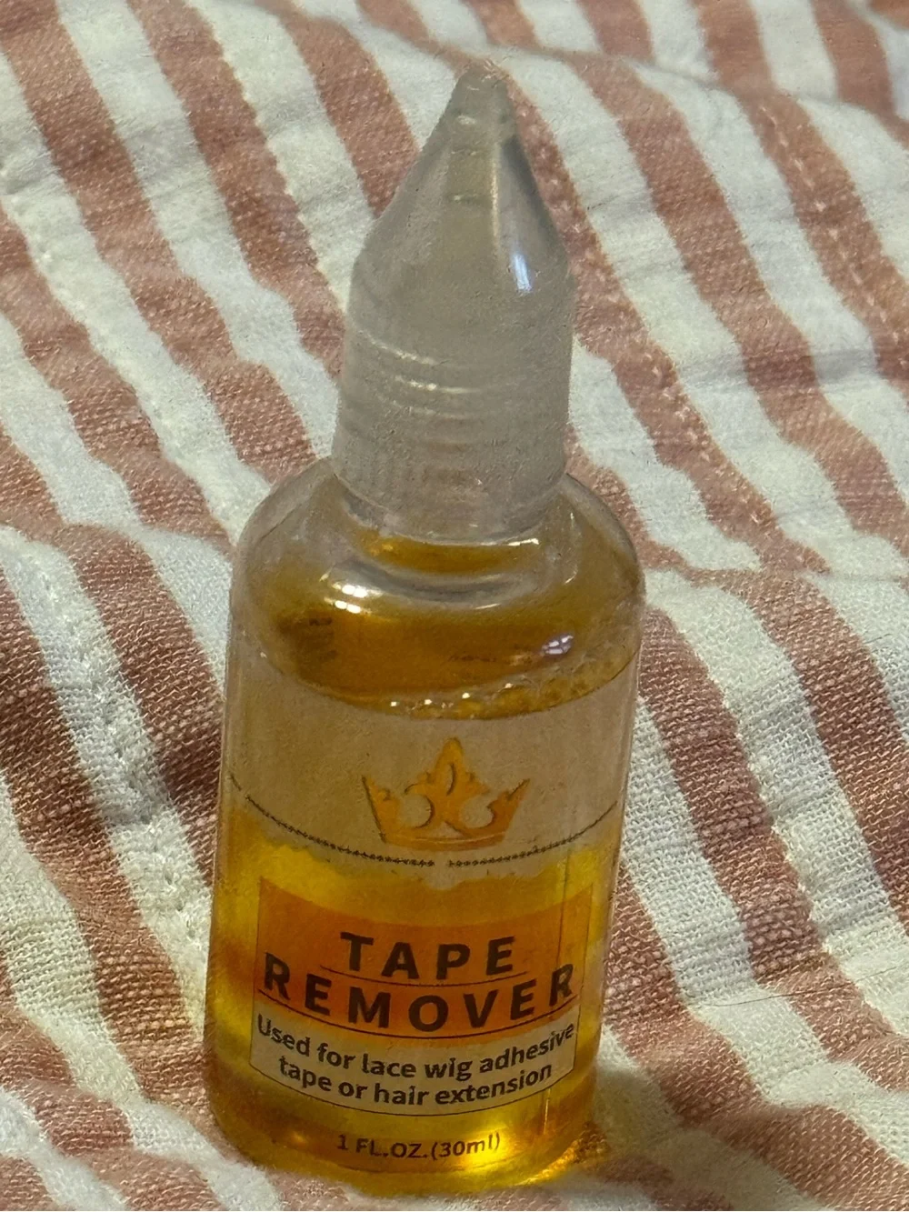 Tape Remover for Lace Wigs & Extensions - Amber